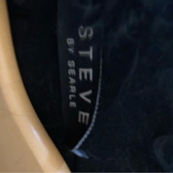 Cashmere blend coat with soft shaggy fur trim - Picture 3 of 6